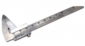 Штангенциркуль (кронциркуль) Delux Boley Gauge